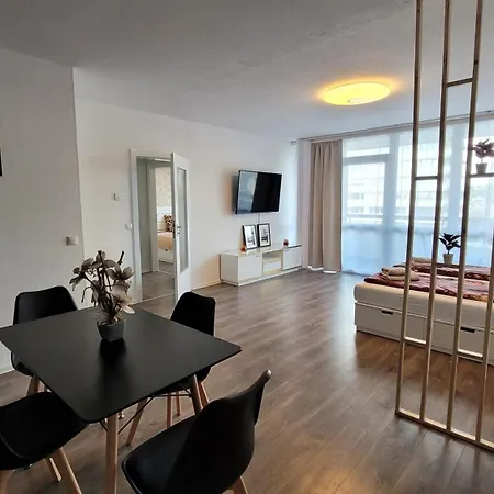 Апартаменты 2-zimmer 4 Person, Balkon, Parkplatz