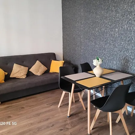 2-zimmer 4 Person, Balkon, Parkplatz Lejlighed *